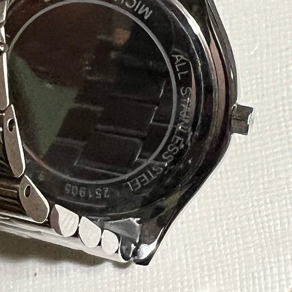 Authentic Michael Kors watch - Picture 5 of 9